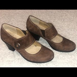 Softspots Suede Pumps